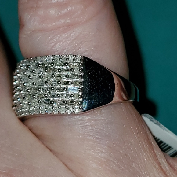 1.00ctw. Diamond Band Ring in Sterling Silver